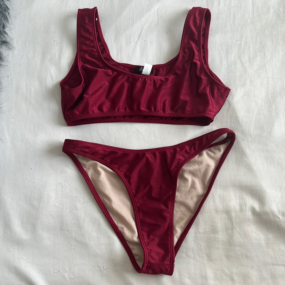 Woman’s High Waisted Bikini Size: Small